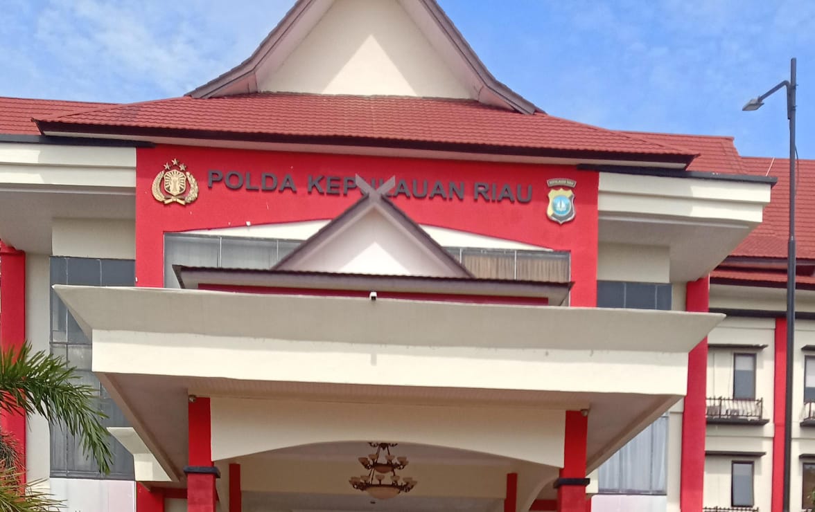 Heboh dan Viral, Polda Kepri Amankan Sejumlah Oknum Anggota Polisi Satnarkoba Polresta Barelang