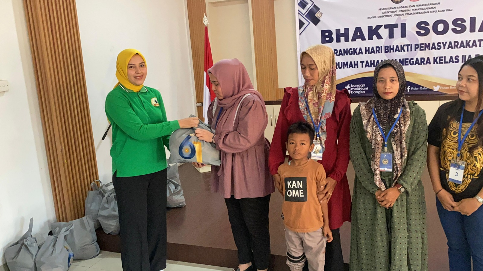Rutan Kelas IIA Batam Menggelar Kegiatan Bakti Sosial dalam Rangka HBP ke-61 Tahun 2025