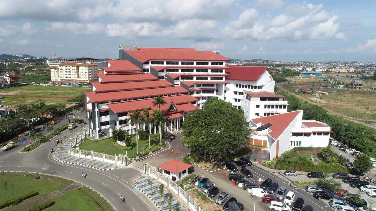 BP Batam Dorong Transisi Kebijakan Impor Non-B3 Demi Jaga Iklim Investasi BP Batam Dorong Transisi Kebijakan Impor Non-B3 Demi Jaga Iklim Investasi