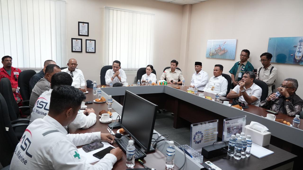 Seusai Ledakan Kedua Kali Kapal MT Federal II, Kepala BP Batam Sidak PT ASL Tanjunguncang Seusai Ledakan Kedua Kali Kapal MT Federal II, Kepala BP Batam Sidak PT ASL Tanjunguncang