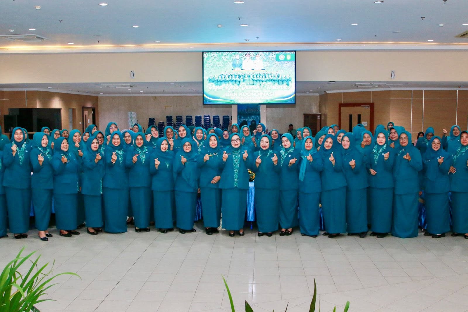 Rumuskan Program 2026 dan Penguatan Kader, Erlita Amsakar Apresiasi Rakerda TP-PKK Batam