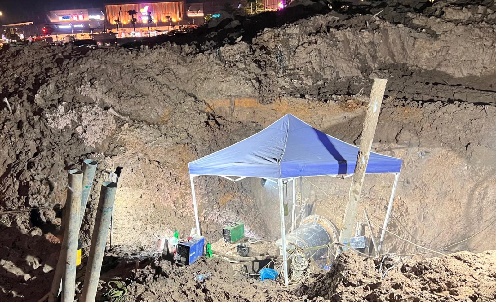 BP Batam Lakukan Perbaikan Pipa Simpang Plamo-Kepri Mall Rampung, Aliran Air Mulai Didistribusikan Bertahap