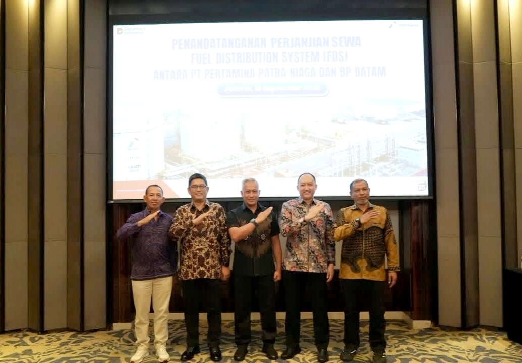 BP Batam Gandeng Pertamina Perkuat Layanan Energi Penerbangan di Bandara Hang Nadim BP Batam Gandeng Pertamina Perkuat Layanan Energi Penerbangan di Bandara Hang Nadim