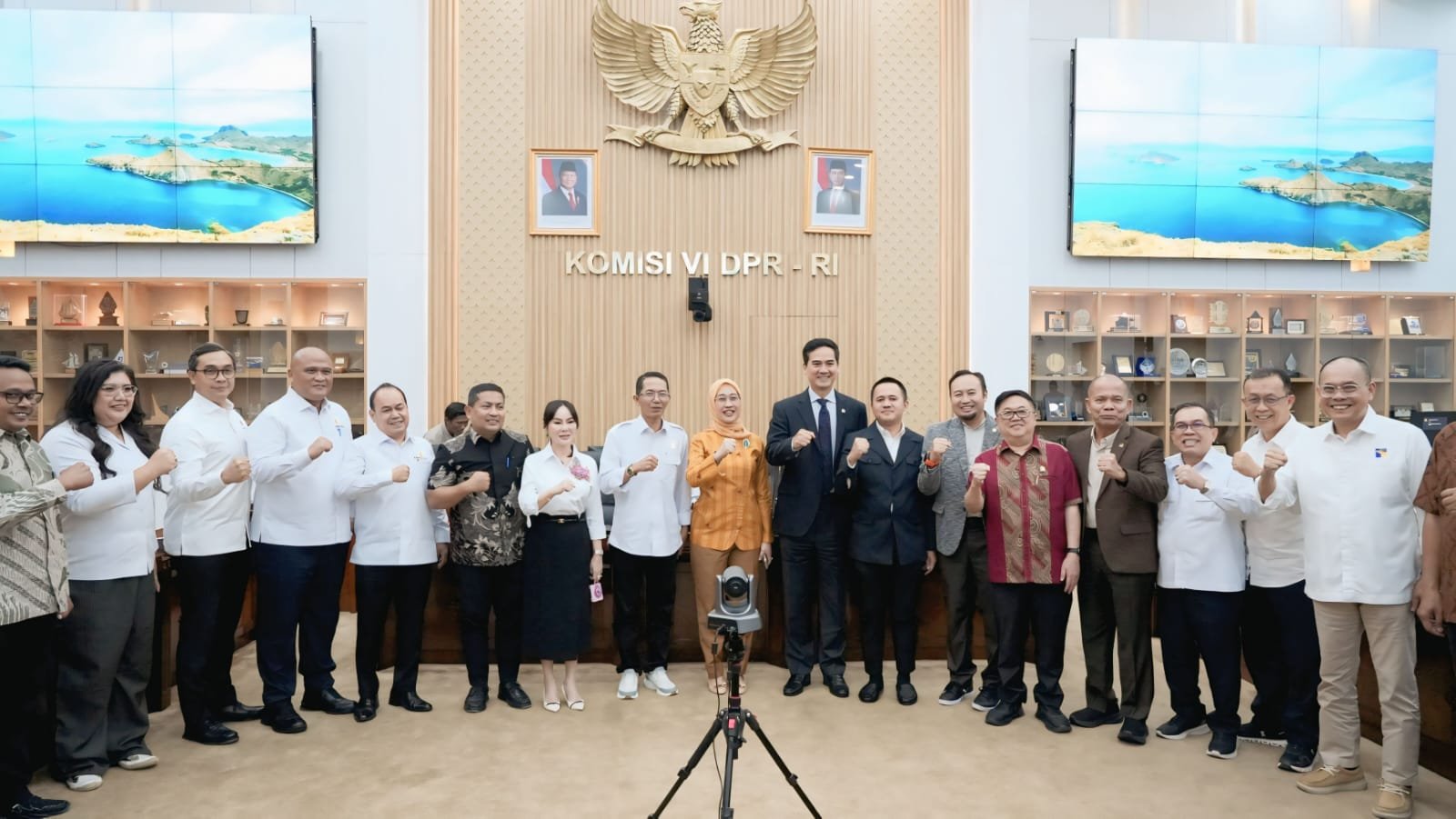 BP Batam Siapkan Rp2,44 Triliun untuk 2027, Rp665 Miliar Difokuskan ke Infrastruktur hingga Air Bersih BP Batam Siapkan Rp2,44 Triliun untuk 2027, Rp665 Miliar Difokuskan ke Infrastruktur hingga Air Bersih