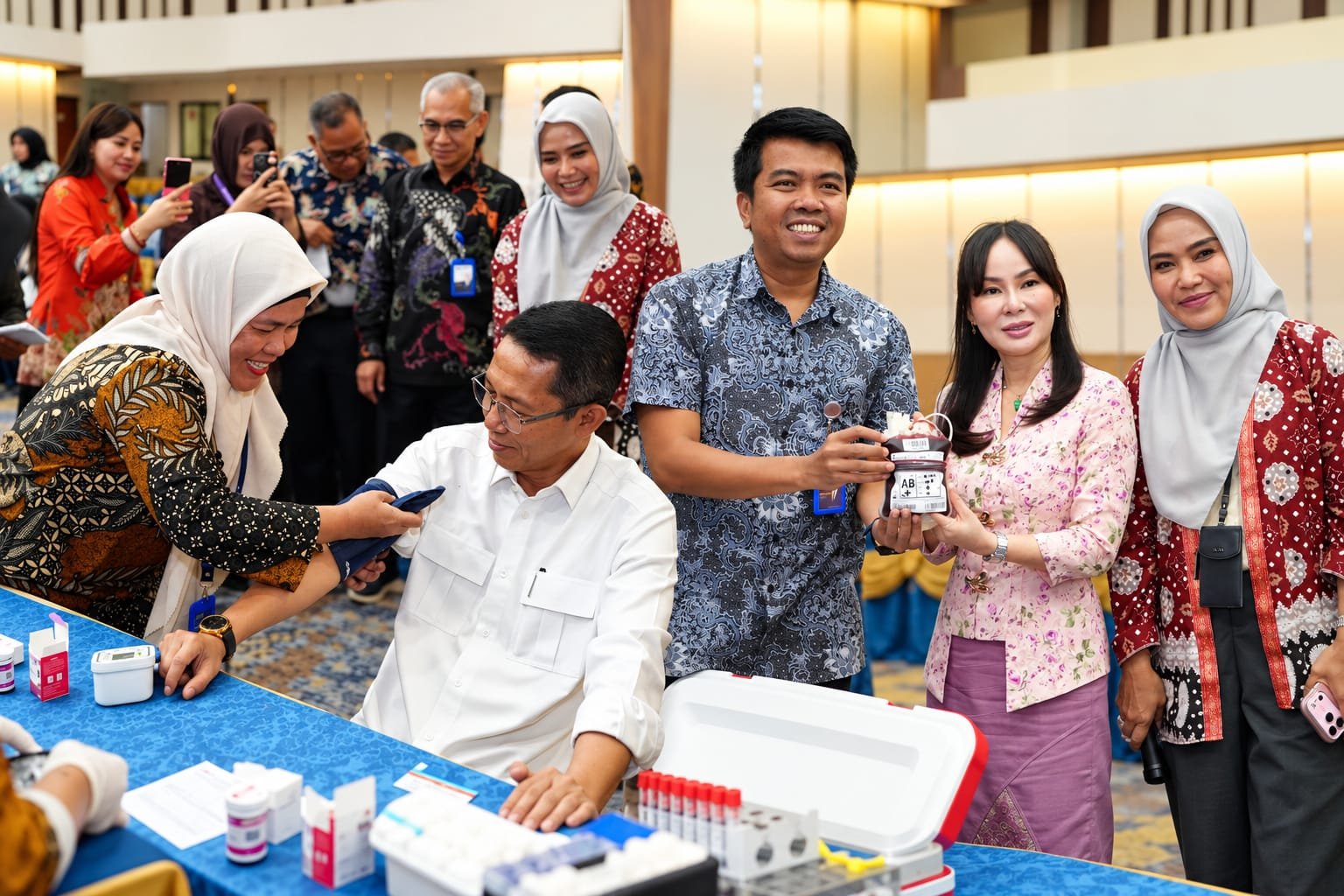 Hari Bakti BP Batam ke-55, Aksi Donor Darah Jadi Wujud Kepedulian terhadap Sesama Hari Bakti BP Batam ke-55, Aksi Donor Darah Jadi Wujud Kepedulian terhadap Sesama